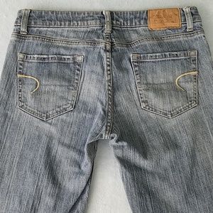 American Eagle Hipster Bootcut Jeans Size 6